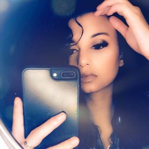 Meet your Posher, Honey